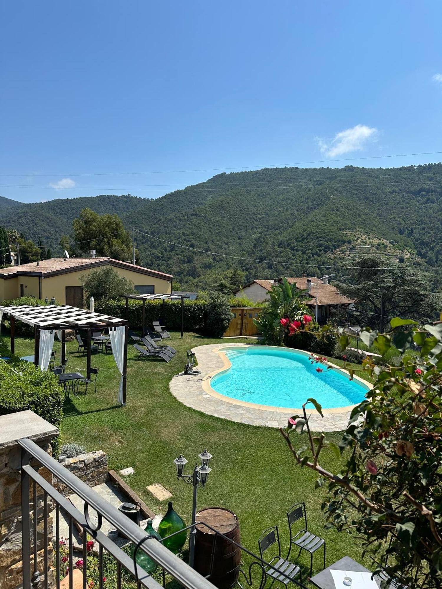 Agriturismo Ca Due Nonu Vallebona Bagian luar foto